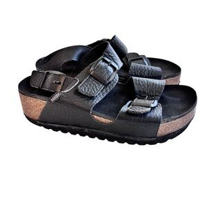 On Foot Naoshima Black Leather Sandal 38